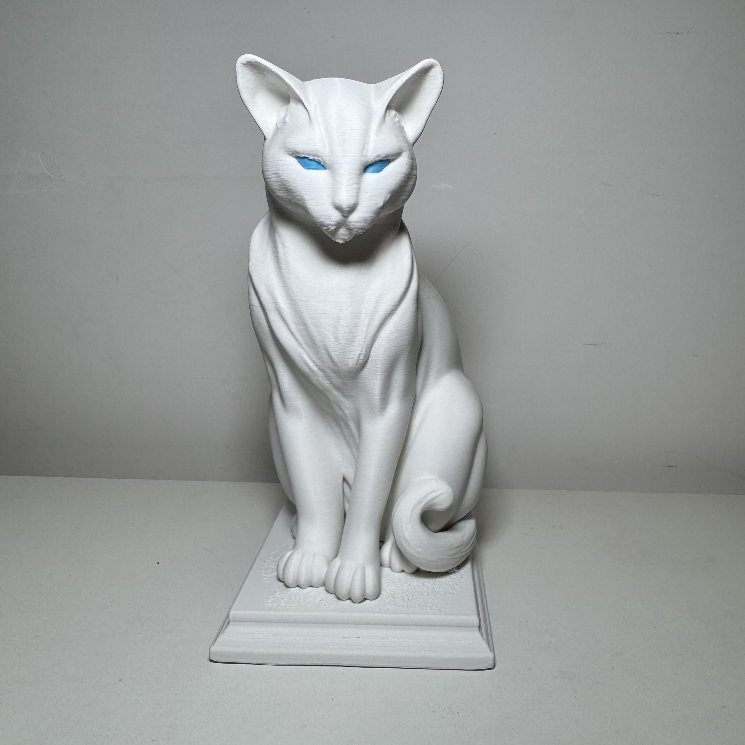 Escultura Gato Decorativo 17cm – Estátua Moderna em PLA – Decoração Elegante Sala e Quarto - Imagem 11