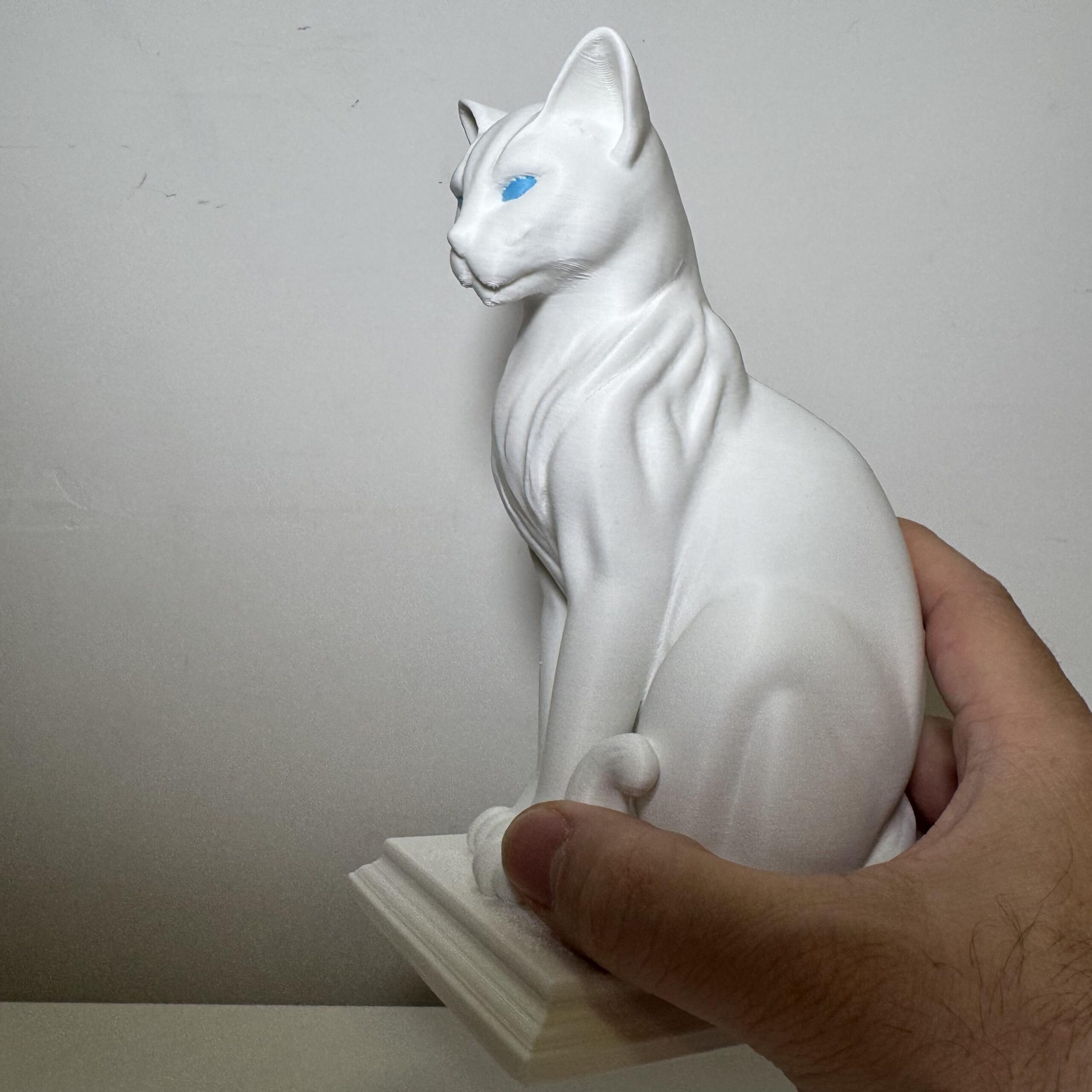 Escultura Gato Decorativo 17cm – Estátua Moderna em PLA – Decoração Elegante Sala e Quarto - Imagem 5