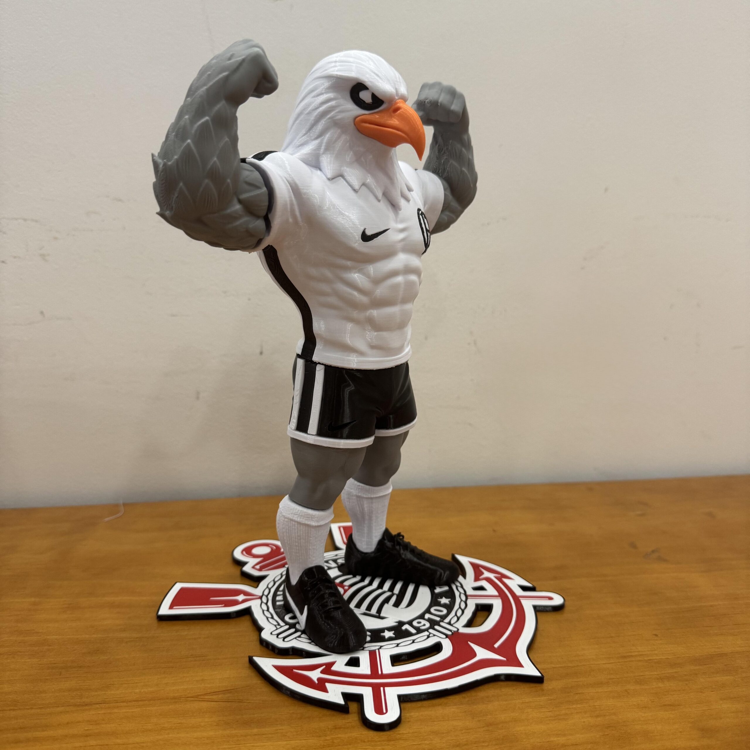 Mascote Corinthians 30cm 3D Decorativo Torcedor Timão Presente Criativo - Imagem 5