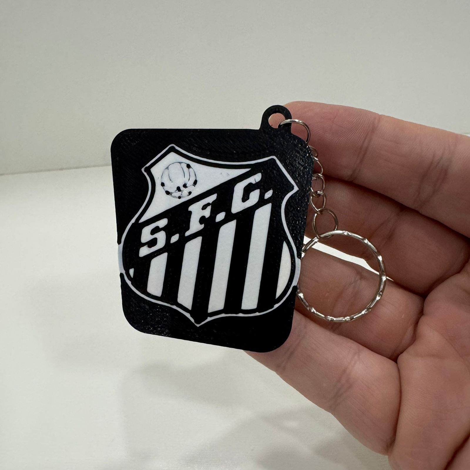 Chaveiro Vila Belmiro Mini Maquete Santos 3D Réplica Estádio - Imagem 5
