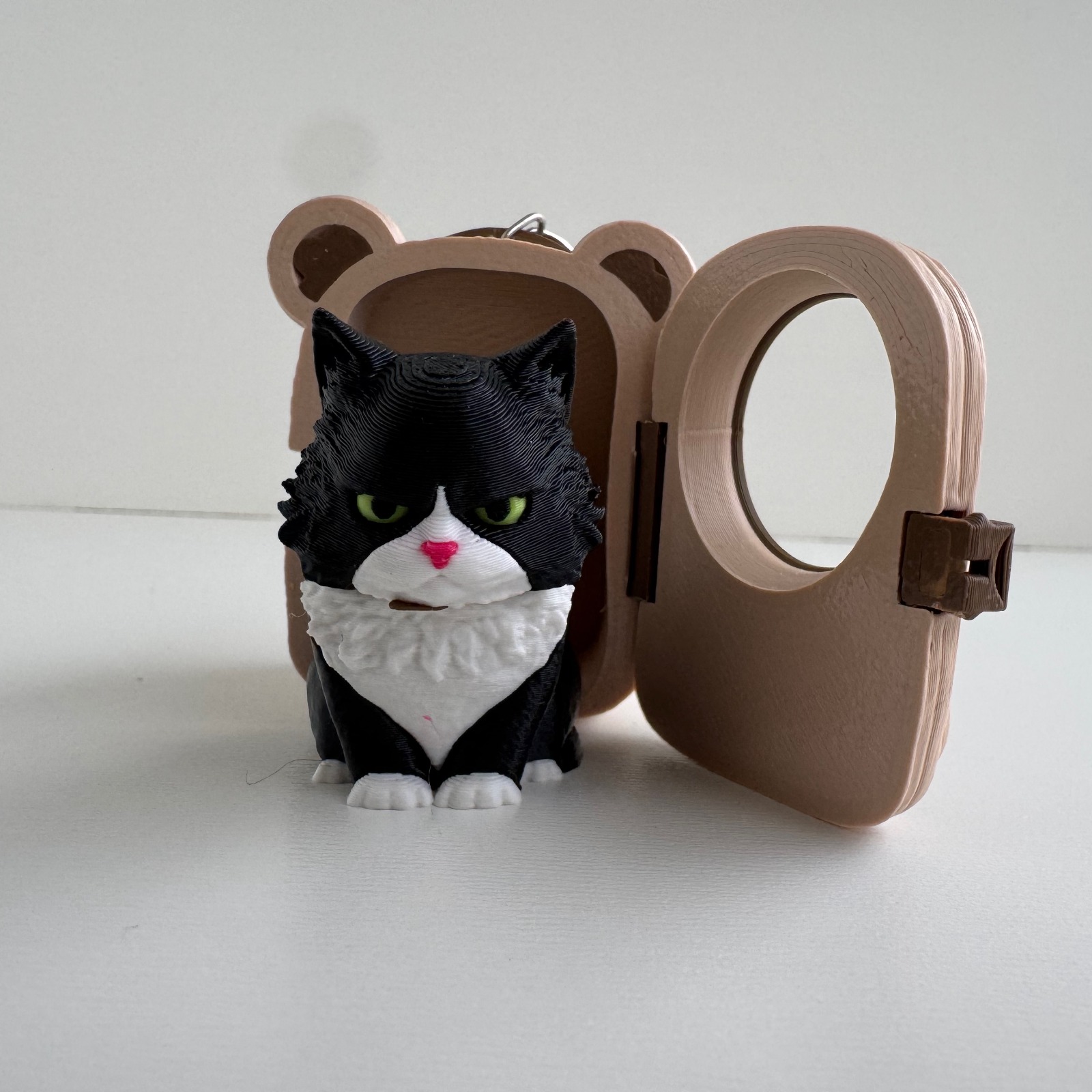 Chaveiro Gatinho na Mochila Articulado Impressão 3D Fofo - Imagem 2