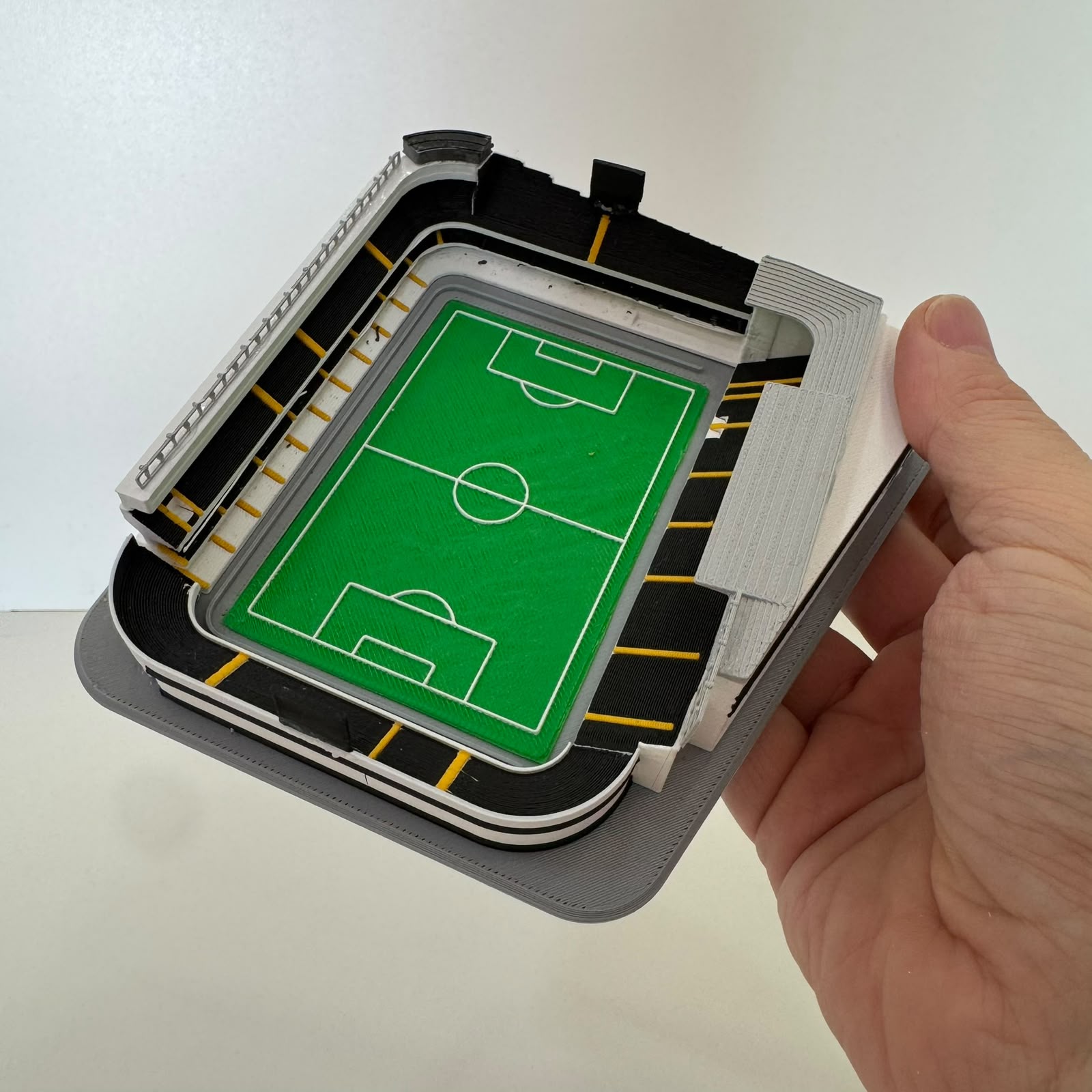 Mini Vila Belmiro Santos 14cm Impressão 3D Maquete Estádio - Imagem 3