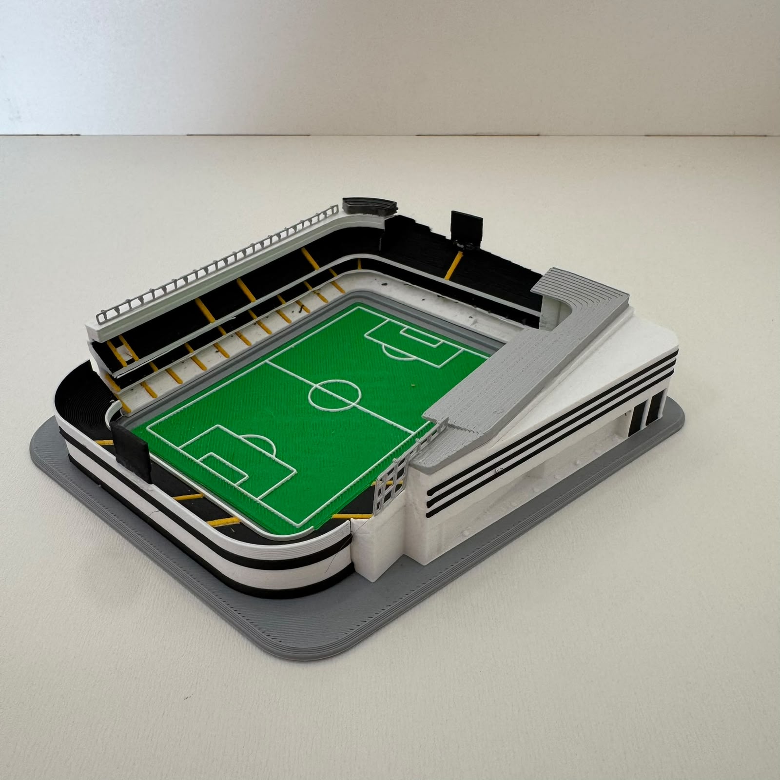 Mini Vila Belmiro Santos 14cm Impressão 3D Maquete Estádio - Imagem 6