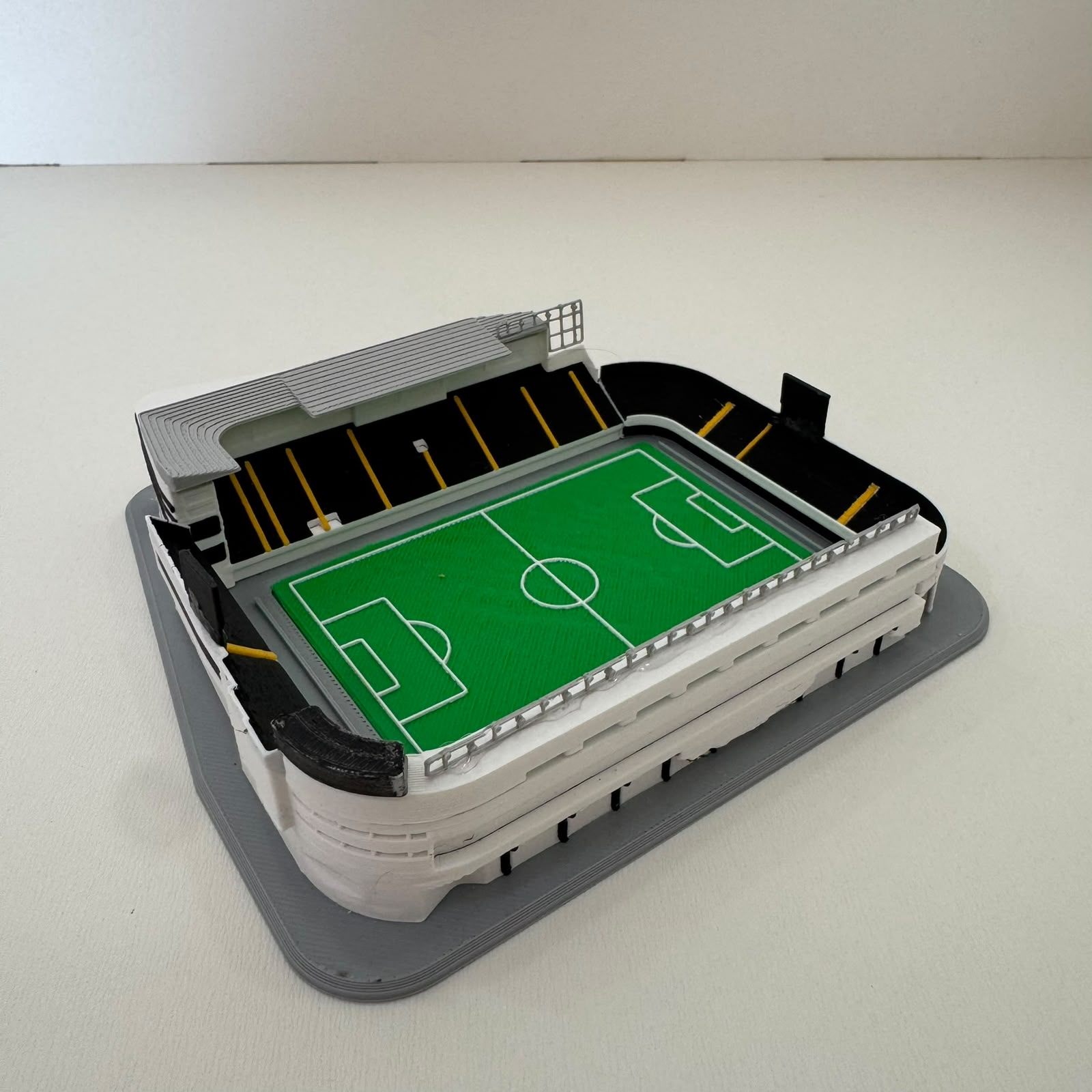 Mini Vila Belmiro Santos 14cm Impressão 3D Maquete Estádio - Imagem 7