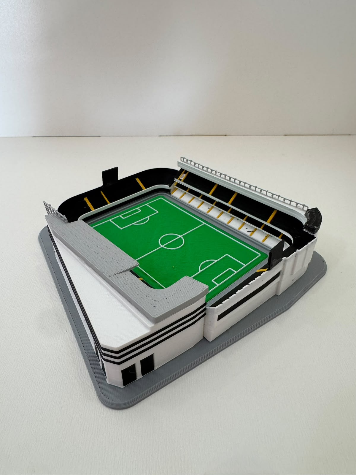 Mini Vila Belmiro Santos 14cm Impressão 3D Maquete Estádio - Imagem 8
