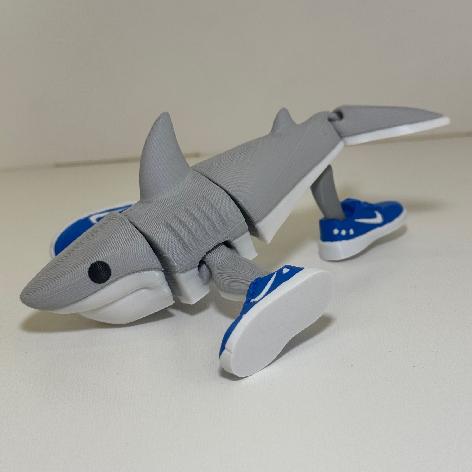 Tralalero Tralala Tubarão Tênis 14cm Impressão 3D Brainrot Meme - Imagem 11